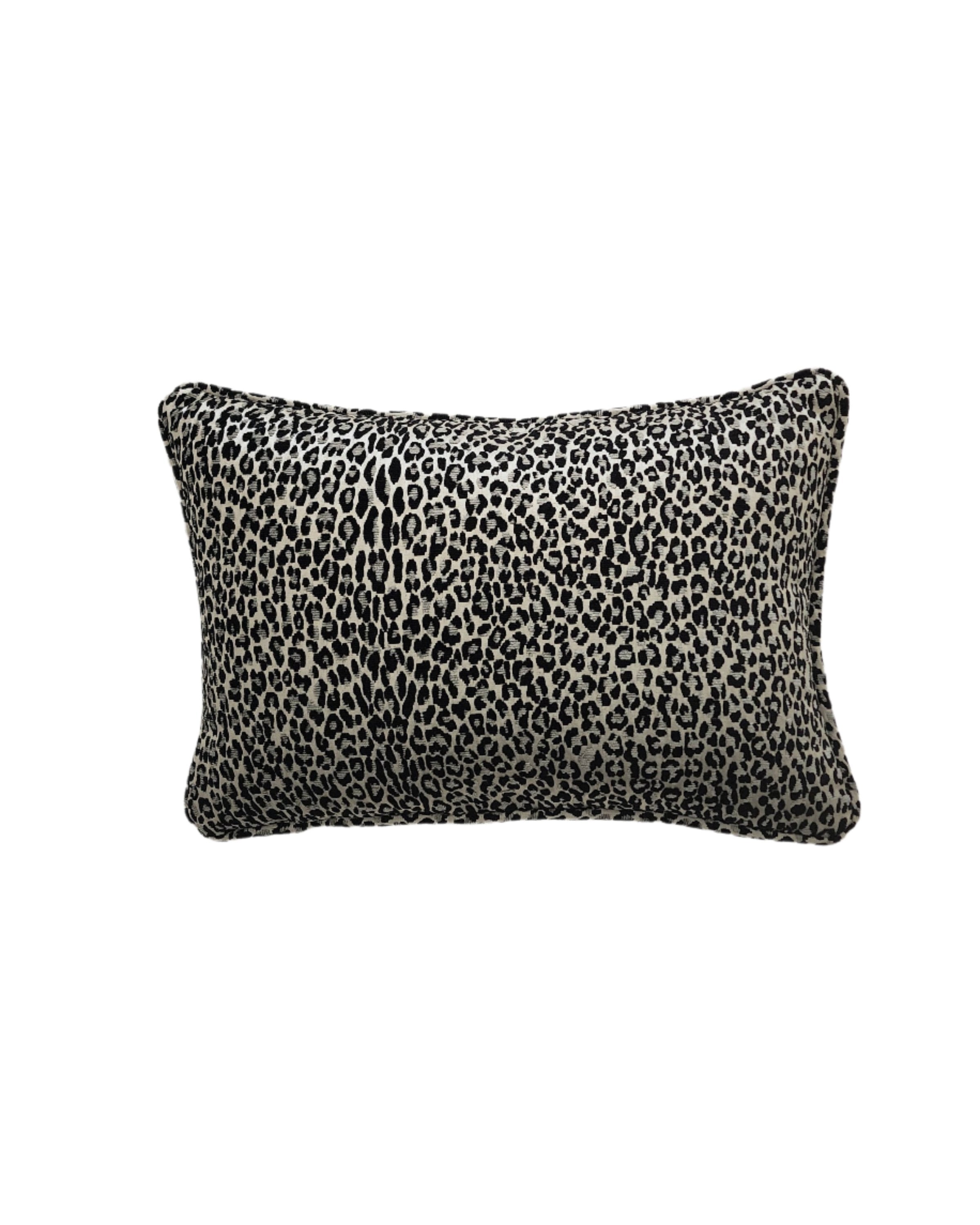 Catherine Martin leopardo Onyx Cushion