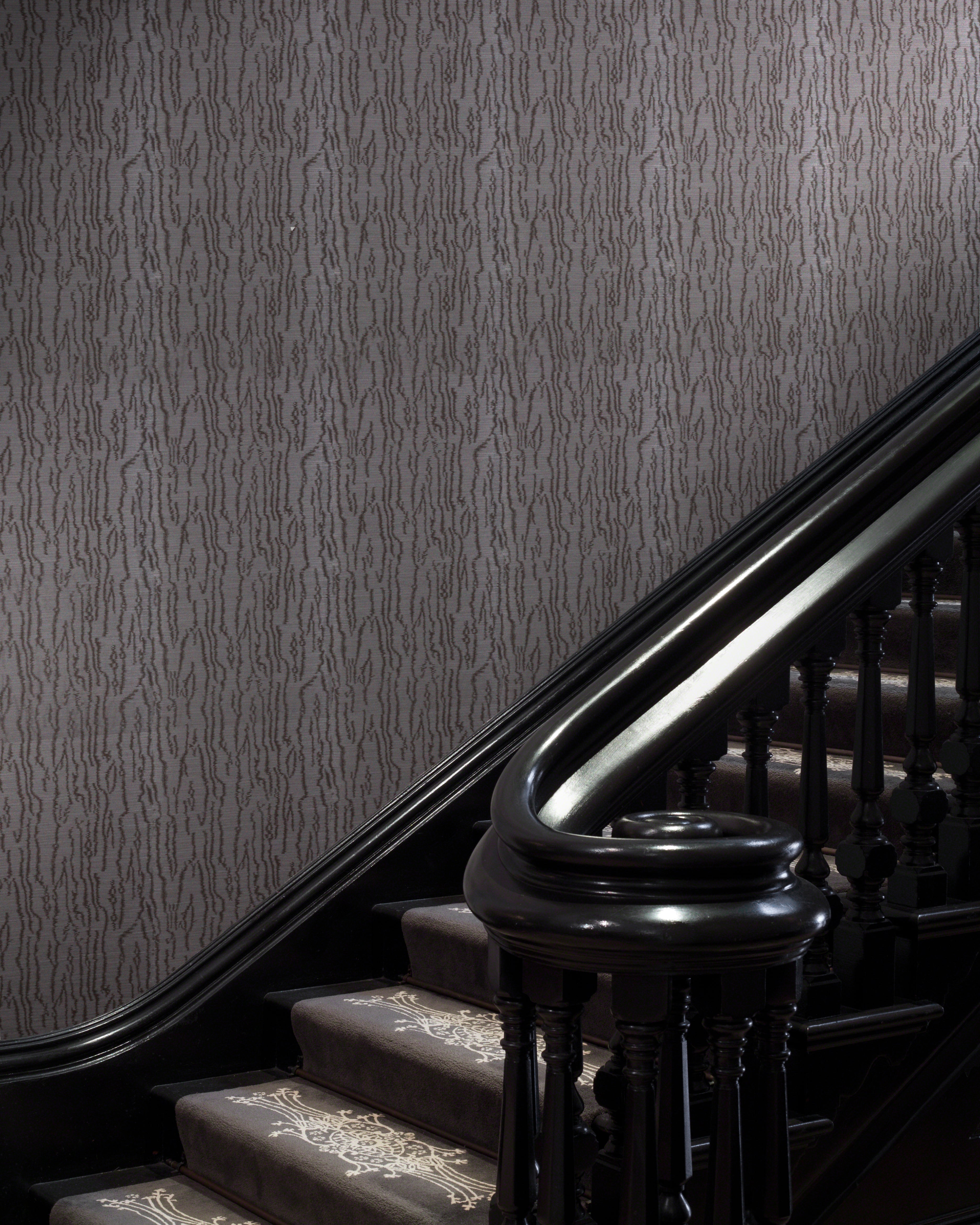 TRIANON WALLPAPER